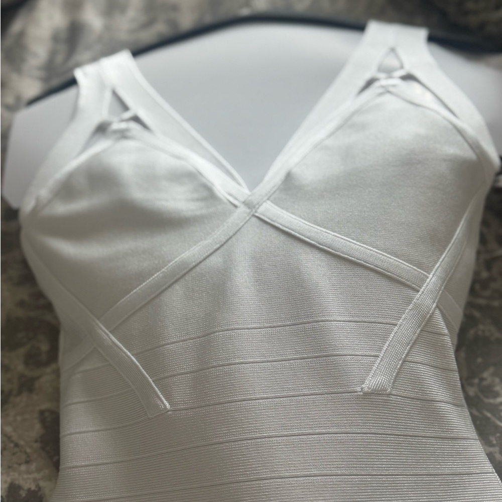 Marciano White Dress bandage🔥🔥🔥🔥 - Picture 15 of 16